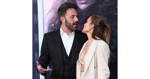 The Real Story Behind Jennifer Lopez and Ben Affleck’s Red Carpet Moment