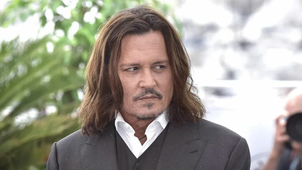 Johnny Depp’s Unfortunate Injury Forces Him to Cancel Engagements