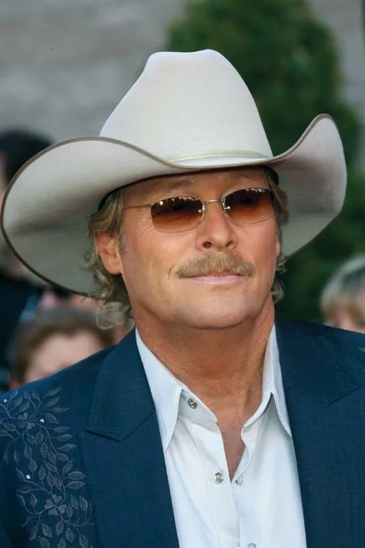 Alan Jackson: The Country Music Veteran with a Timeless Appeal