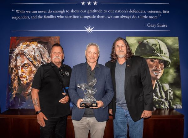 Gary Sinise Honored with the Charlie Daniels Patriot Award