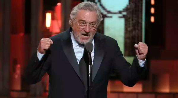 Robert De Niro Takes a Stand Against Censorship at Gotham Awards