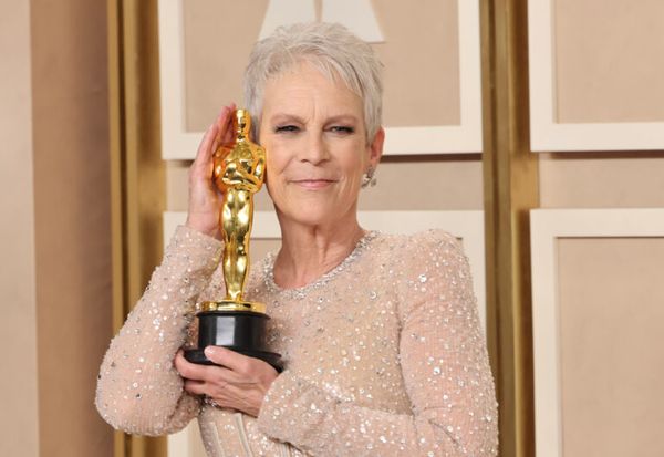 Jamie Lee Curtis: A Story of Bravery and Sobriety