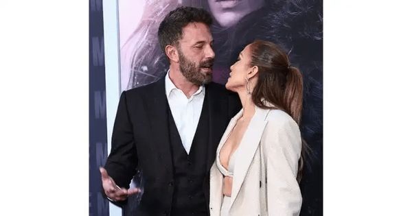 What Really Happened Between Jennifer Lopez and Ben Affleck on the Red Carpet