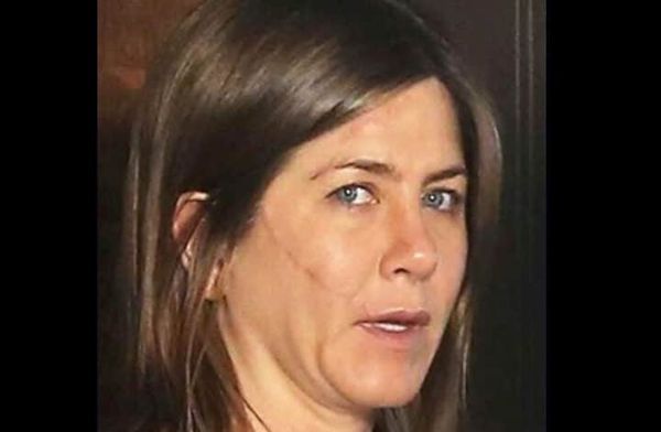 Jennifer Aniston: Embracing Natural Beauty and Defying Expectations