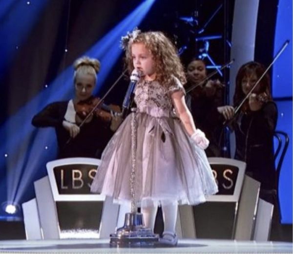 A Young Star Shines Bright: 4-Year-Old Sophie Fatu’s Unforgettable Performance