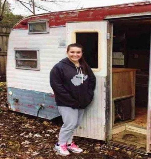 A Teenage Girl’s Budget-Friendly Caravan Transformation