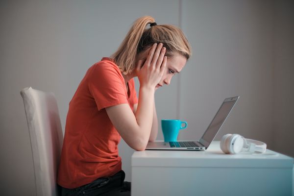 An upset woman | Source: Pexels