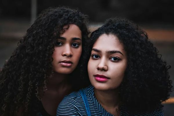 Unexpected Connections: The Startling Revelation in a Groupmate’s Family Portrait