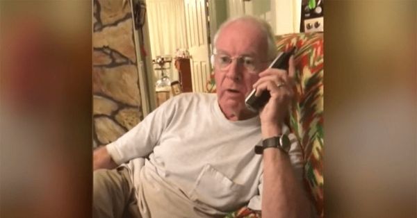 Grandpa Donald Sizemore Uses Donald Duck Voice to Scare off Pesky Telemarketers!